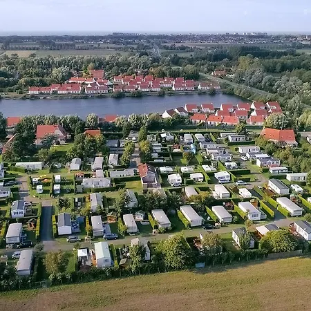 Caravaning Du 4*